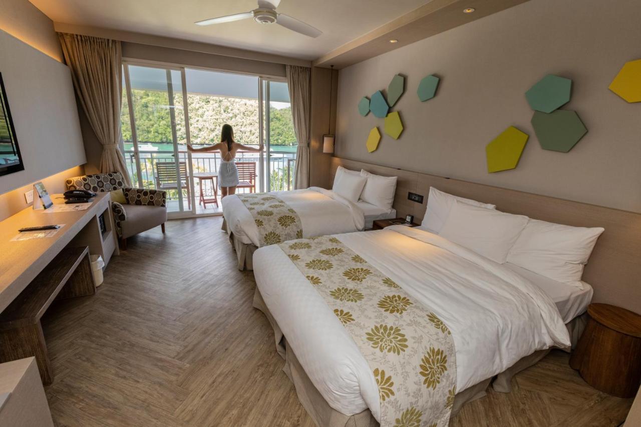 Palau Royal Resort Koror Kültér fotó