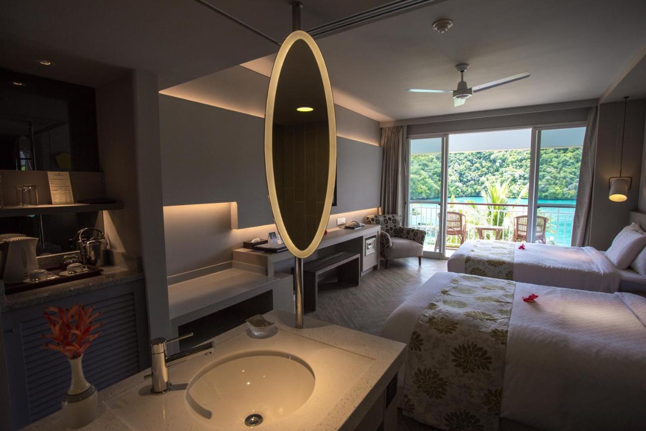 Palau Royal Resort Koror Kültér fotó